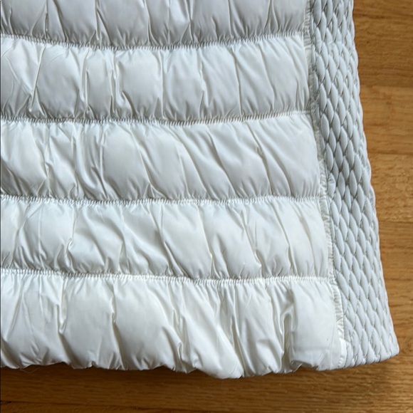 Calvin Klein Performance Off-White Stretchy Quilted Vest Medium - Picture 7 of 12